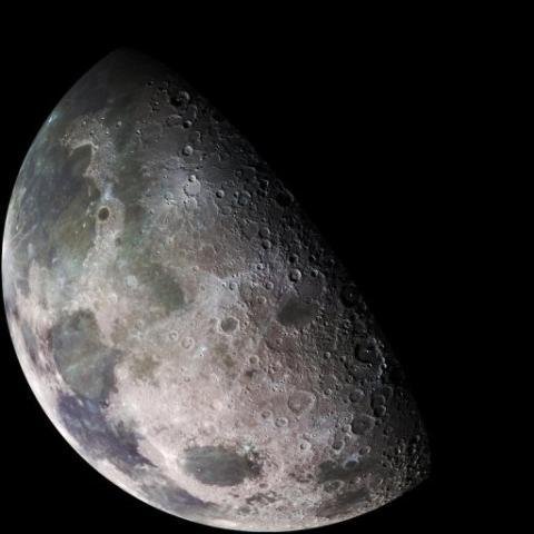Radar da Nasa descobre gelo no P&oacute;lo Norte da Lua