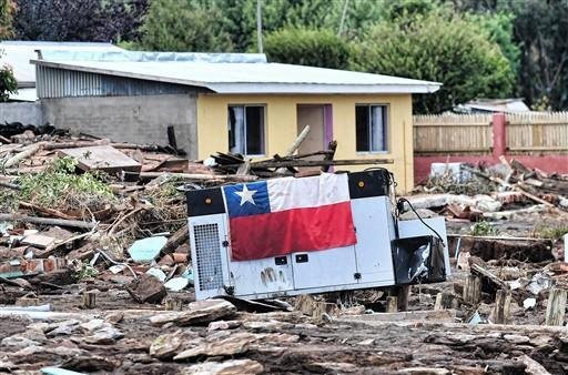 N&uacute;mero de mortos por terremoto no Chile sobe para 795