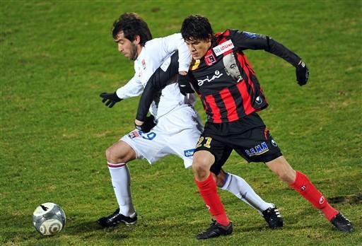 Lyon s&oacute; empata e perde chance de virar l&iacute;der do Franc&ecirc;s