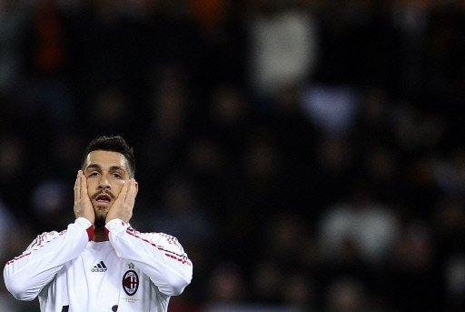 Milan e Roma empatam sem gols e Inter pode abrir mais pontos de vantagem