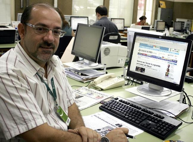 Marcos Santu&aacute;rio comenta a premia&ccedil;&atilde;o com os internautas