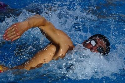 Phelps bate recorde das 200 jardas borboleta nos EUA