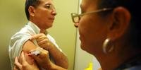 Vacina contra a gripe A chega a clínicas particulares em maio 