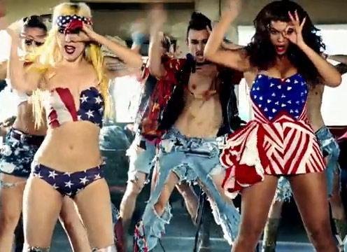 Lady Gaga e Beyonc&eacute; cantam juntas em novo v&iacute;deo