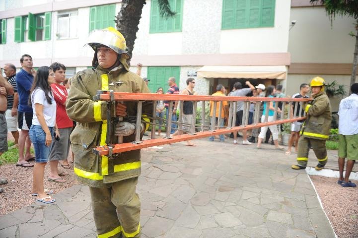 Botij&atilde;o de g&aacute;s explodiu em apartamento no bairro Jardim Bot&acirc;nico