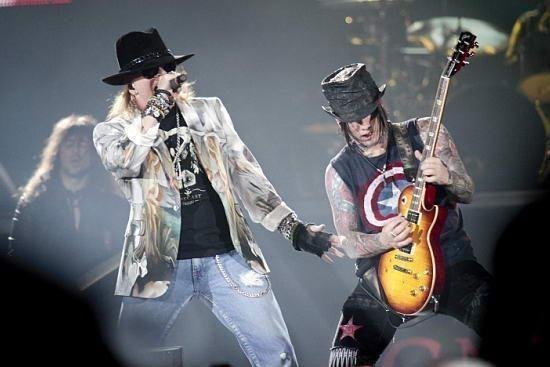 Axl Rose e banda se apresentaram em S&atilde;o Paulo no s&aacute;bado