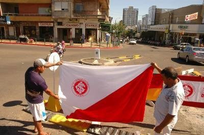 Dire&ccedil;&atilde;o do Inter tenta inibir o clima de `` j&aacute; ganhou&acute;&acute; 