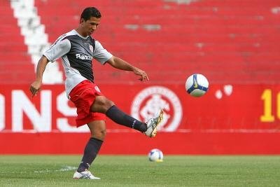 Eller n&atilde;o entrega se ganhar&aacute; a titularidade diante do Cerro