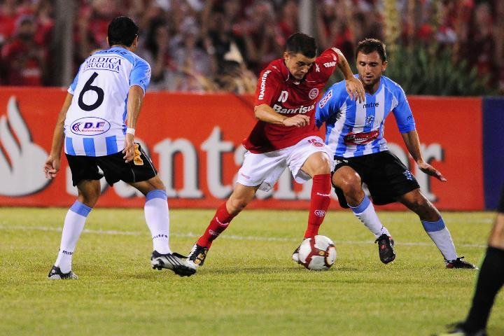 D&acute;Alessandro fez bom primeiro, mas caiu de rendimento ap&oacute;s o intervalo