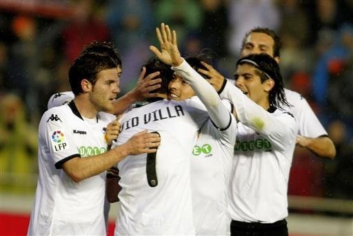 Valencia vence Almeria e se consolida terceira posi&ccedil;&atilde;o