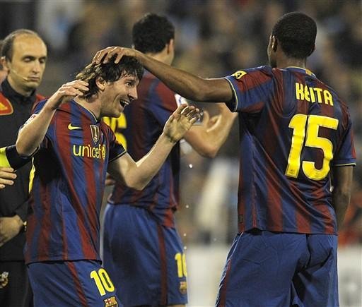 Messi marca tr&ecirc;s em goleada do Barcelona