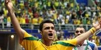 Falcão se tornou o maior artilheiro de futsal da história do Brasil ao chegar aos 279 gols, durante os IX Jogos Odesul