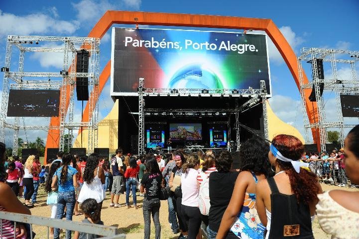 Ser&atilde;o 11 horas de m&uacute;sica