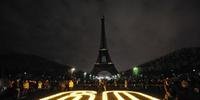 Cidade Luz, Paris ficou às escuras contra o aquecimento global