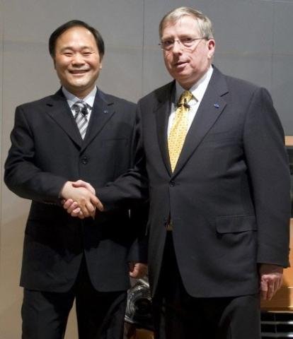 Ford vende Volvo Automobile ao grupo chin&ecirc;s Geely