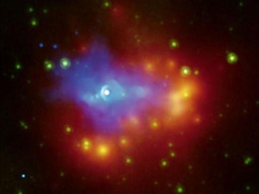 Telesc&oacute;pio flagra supernova no espa&ccedil;o 