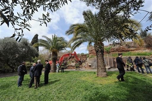 Teto do pal&aacute;cio Dourado de Nero desbaou nesta ter&ccedil;a