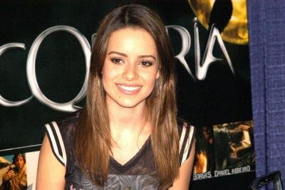 Programas disputam lan&ccedil;amento do novo CD de Sandy