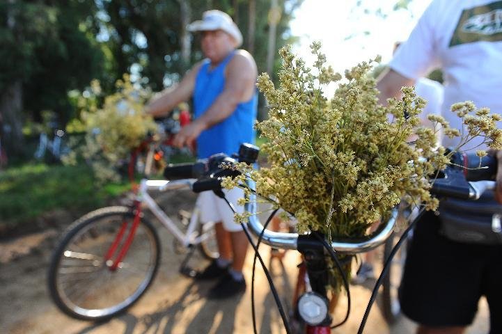 Moradores de Alvorada pedalaram at&eacute; Viam&atilde;o