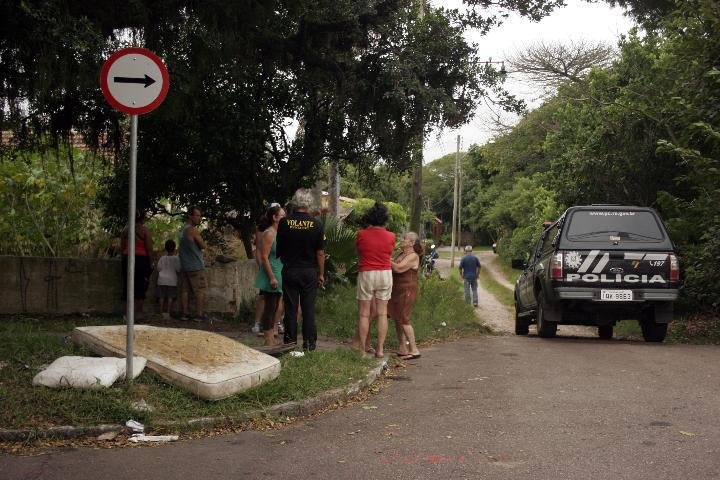 Movimenta&ccedil;&atilde;o atraiu moradores da vizinhan&ccedil;a