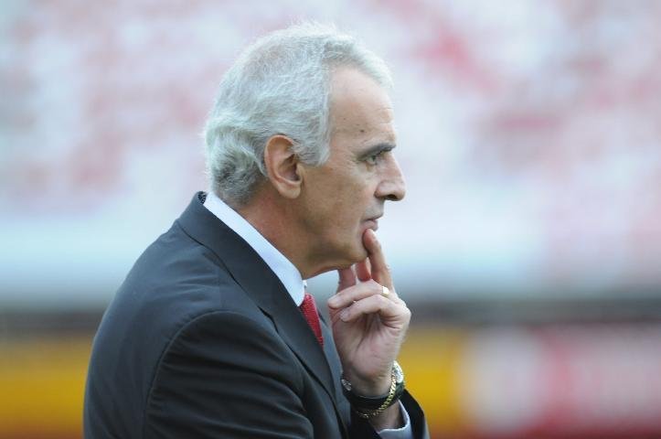 Fossati deve escalar uma equipe mista em eventual semifinal do Gauch&atilde;o