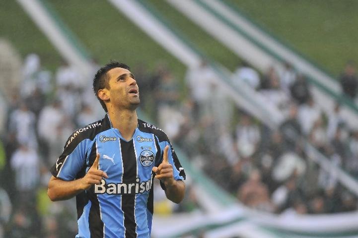 Jonas quer ser o artilheiro do Gr&ecirc;mio em 2010
