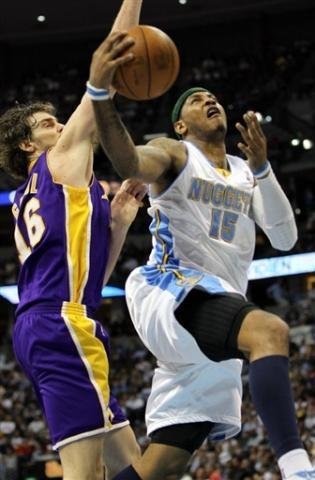 Sem Kobe, Lakers &eacute; derrotado pelo Nuggets na NBA