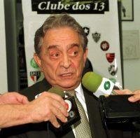 F&aacute;bio Koff tem a maioria dos clubes do seu lado