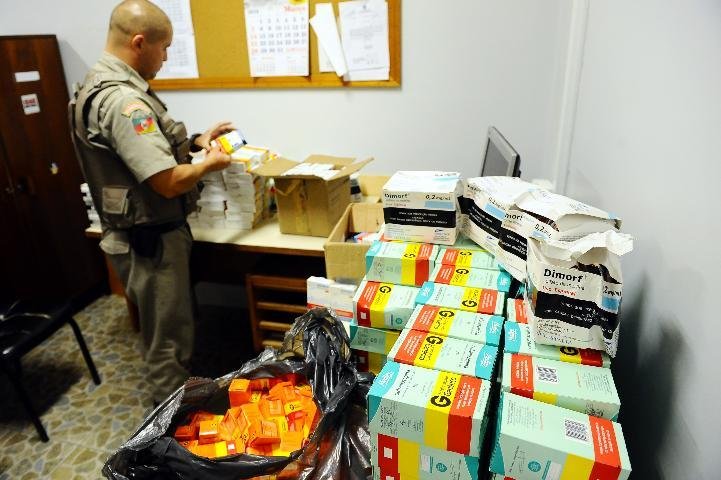Medicamentos de uso restrito s&atilde;o encontrados na zona Norte de Porto Alegre