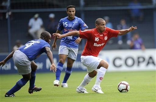 Walter foi substitu&iacute;do na segunda etapa