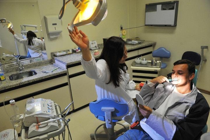 Cl&iacute;nica de Hemofilia realiza a&ccedil;&otilde;es para lembrar o dia da doen&ccedil;a