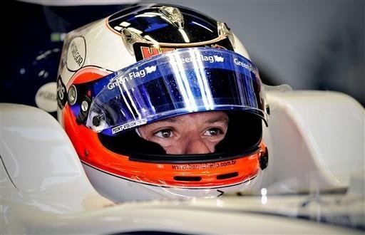 Barrichello quase abandonou a corrida na primeira volta