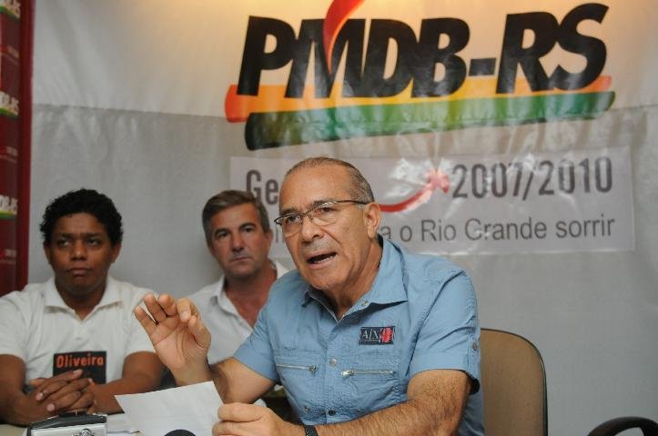 Eliseu Padilha abandona a corrida ao Senado