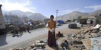 Chega a 1.944 o número de mortos pelo terremoto na China