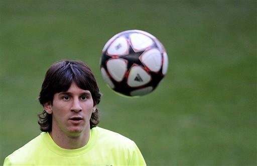Barcelona de Messi enfrenta Internazionale em Mil&atilde;o 