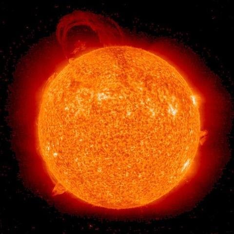Maior erup&ccedil;&atilde;o j&aacute; registrada do Sol foi captada no &uacute;ltimo dia 13