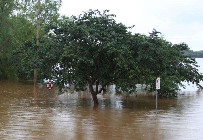 Moradores de S&atilde;o Borja est&atilde;o em alerta para aumento do n&iacute;vel do Rio Uruguai 
