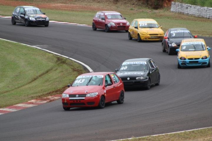 Triunfo nas duas baterias deu primeiro lugar ao piloto do Palio 143