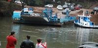 Serviço de transporte em balsa no rio Jacuí é prejudicado por causa da chuva