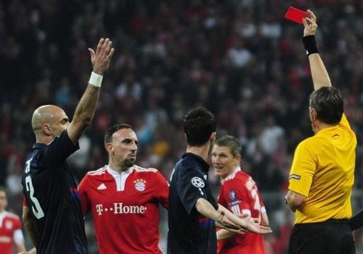 Suspens&atilde;o tira Ribery da final da Liga dos Campe&otilde;es