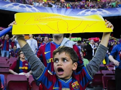 Inter segura o Bar&ccedil;a e garante vaga na final da Liga dos Campe&otilde;es