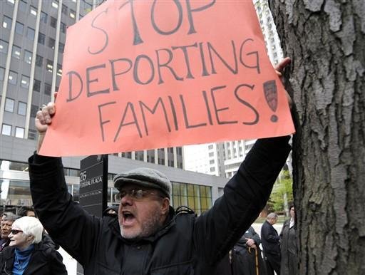 Imigrantes protestam contra lei em NY