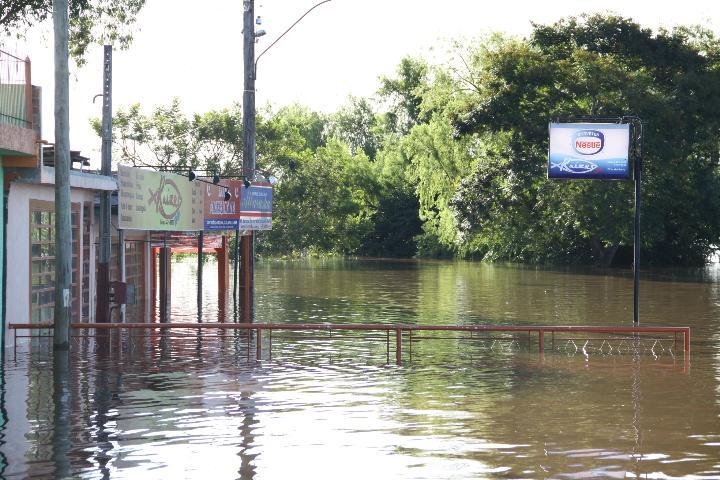 Rio Uruguai sobe e mais fam&iacute;lias devem ser removidas de suas casas em S&atilde;o Borja 