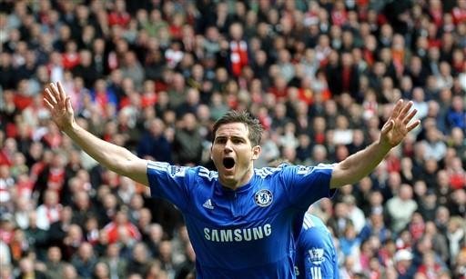 Chelsea vence Liverpool e fica perto do t&iacute;tulo no Ingl&ecirc;s