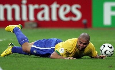 Com quarteto m&aacute;gico e tudo, o Brasil de 2006 caiu antes do tempo e ficou como um dos grandes times (no papel) da hist&oacute;ria das Copas