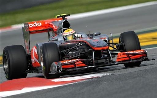 Lewis Hamilton foi o mais r&aacute;pido no primeiro treino livre na Espanha