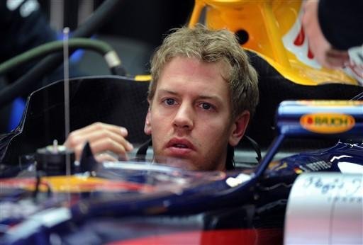 Vettel &eacute; o mais r&aacute;pido no segundo treino livre na Espanha