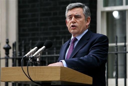 Brown anuncia que deixar&aacute; posto de primeiro-ministro da Gr&atilde;-Bretanha