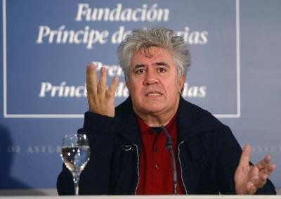 Almod&oacute;var e Vargas Llosa pedem democracia para Cuba