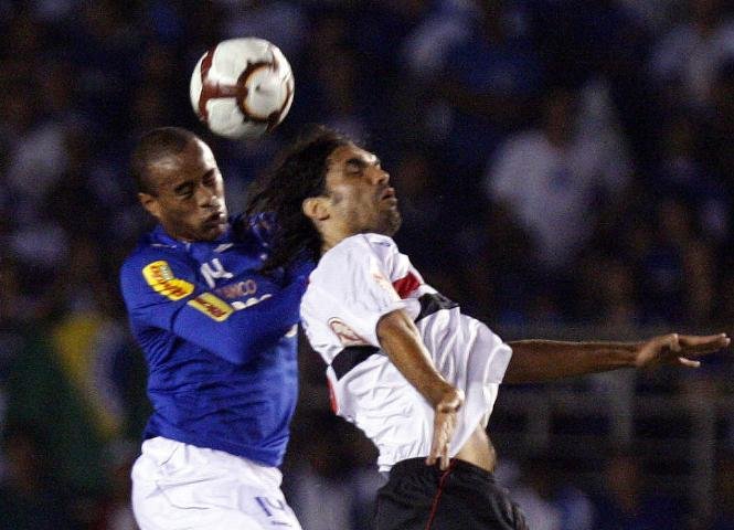 Fernand&atilde;o participou da jogada dos dois gols do S&atilde;o Paulo